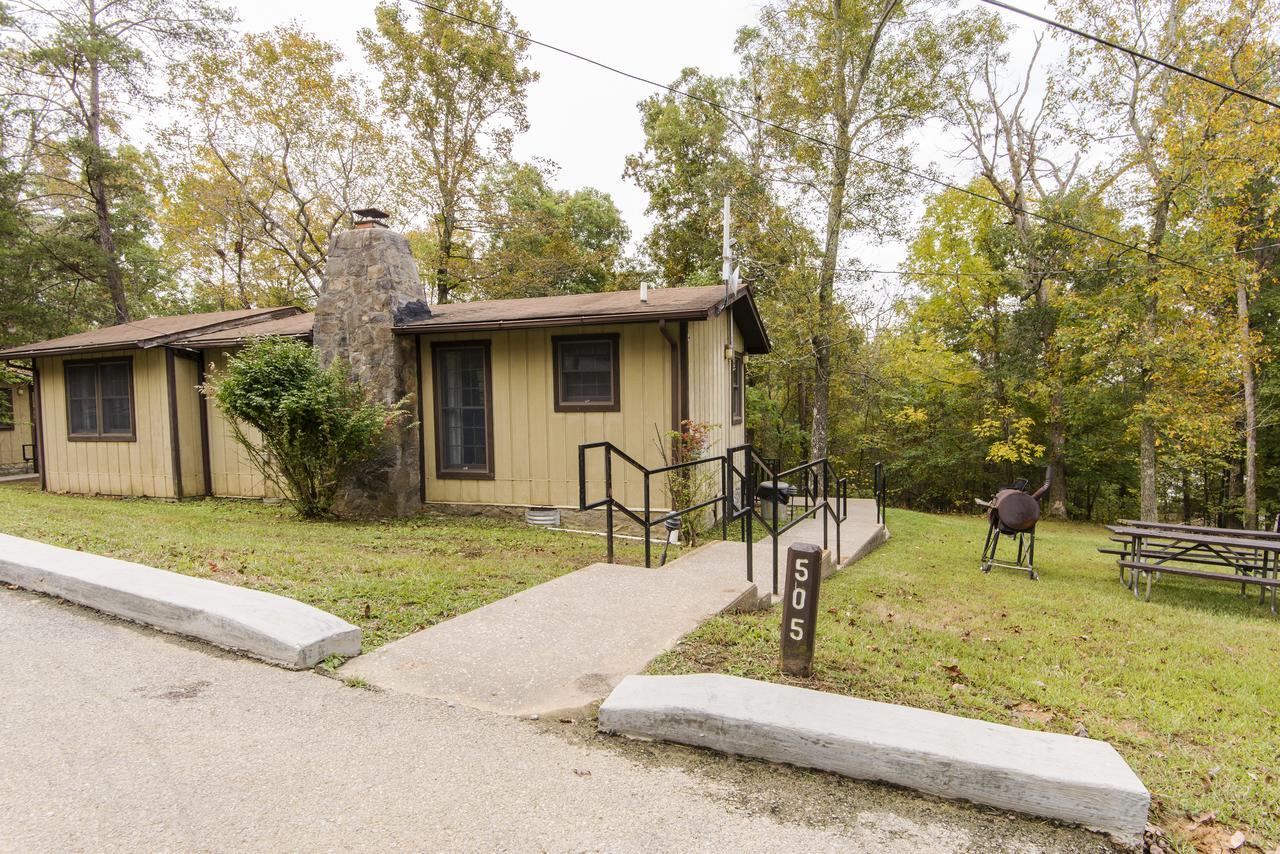 Pennyrile Forest State Resort Park Hawkins Extérieur photo